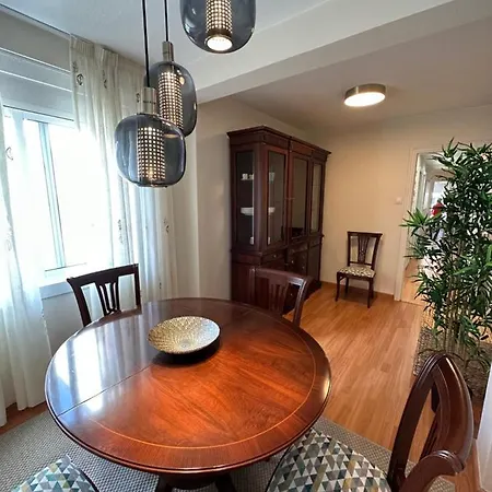 Apartamento Nebrija Derecha