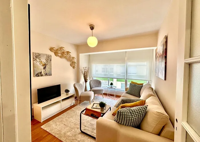 Nebrija Derecha Apartment